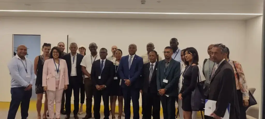 Photo de groupe des participants au Forum économique de Genève